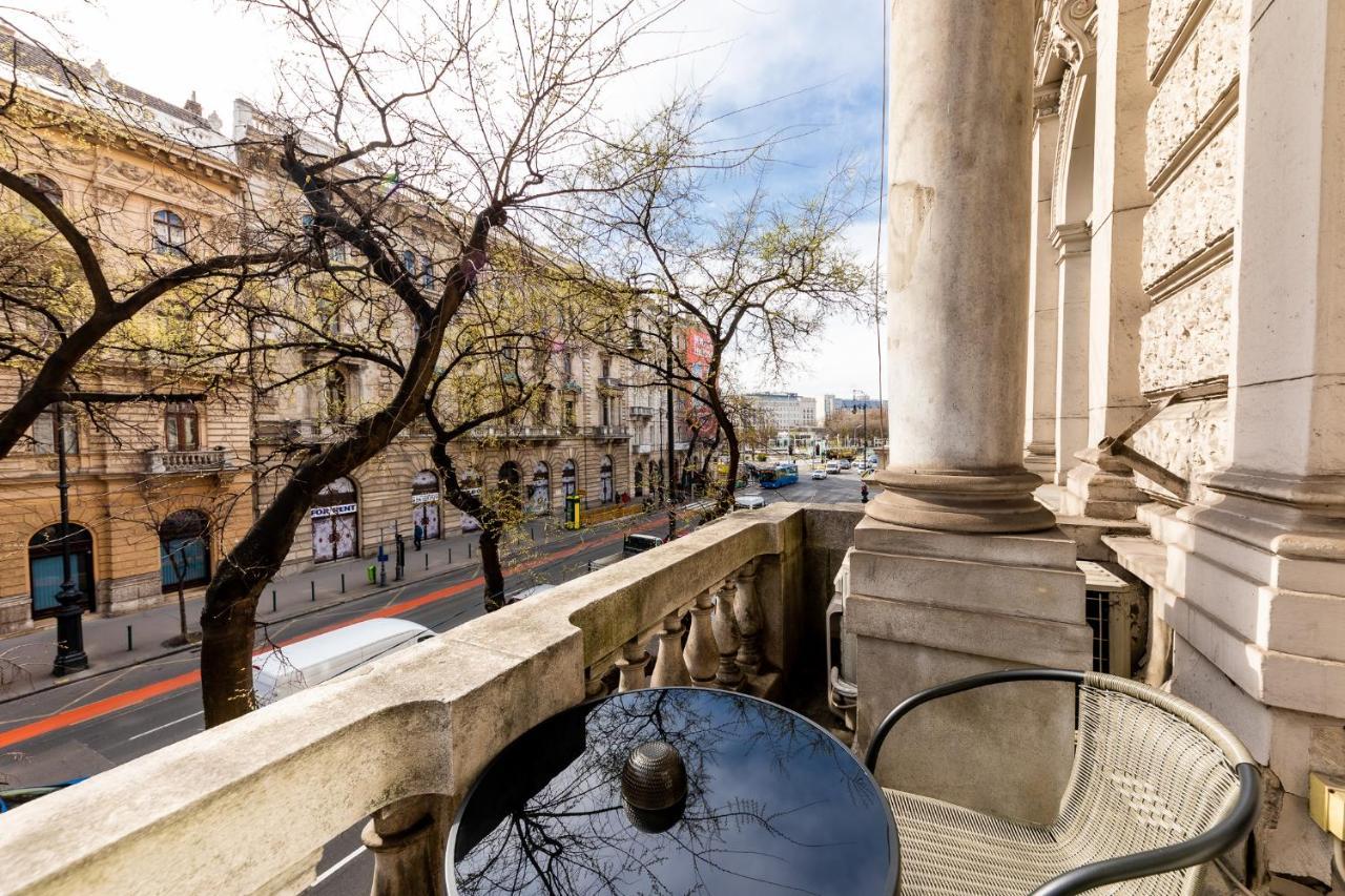 Adagio Hostel Basilica Budapest Exterior foto